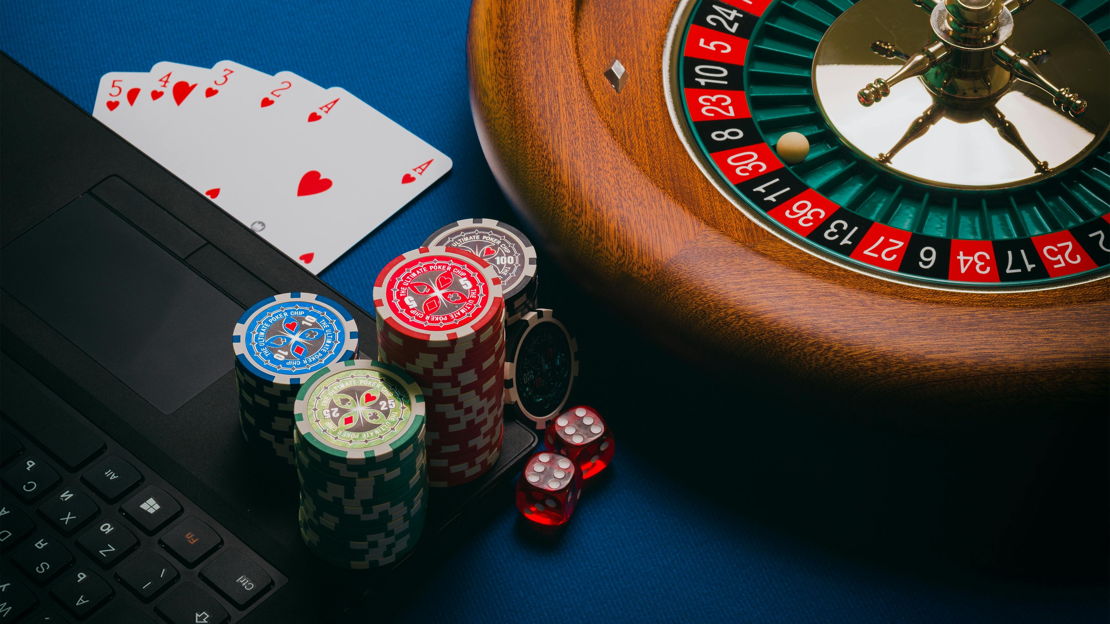 Baccarat GlistenZone